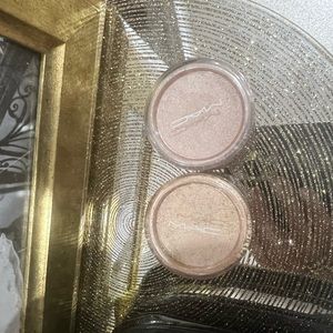 Glitter eyeshadow by Mac